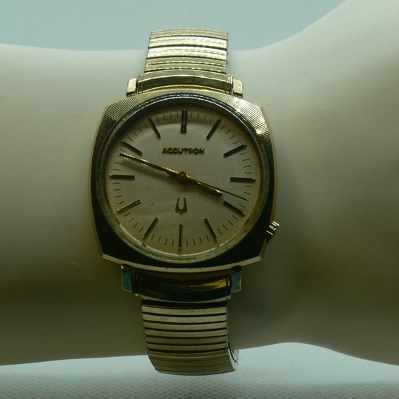 Bulova Accutron Mens Watch - Picture 2 of 8